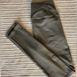 High waist ALO Yoga leggings